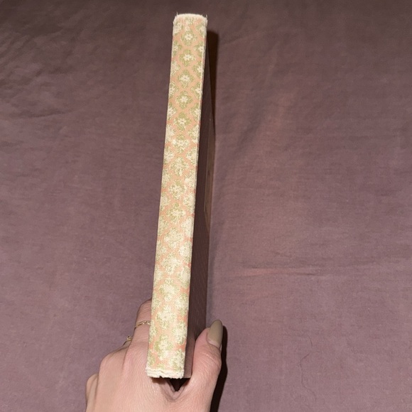 Book - Picture 8 of 12